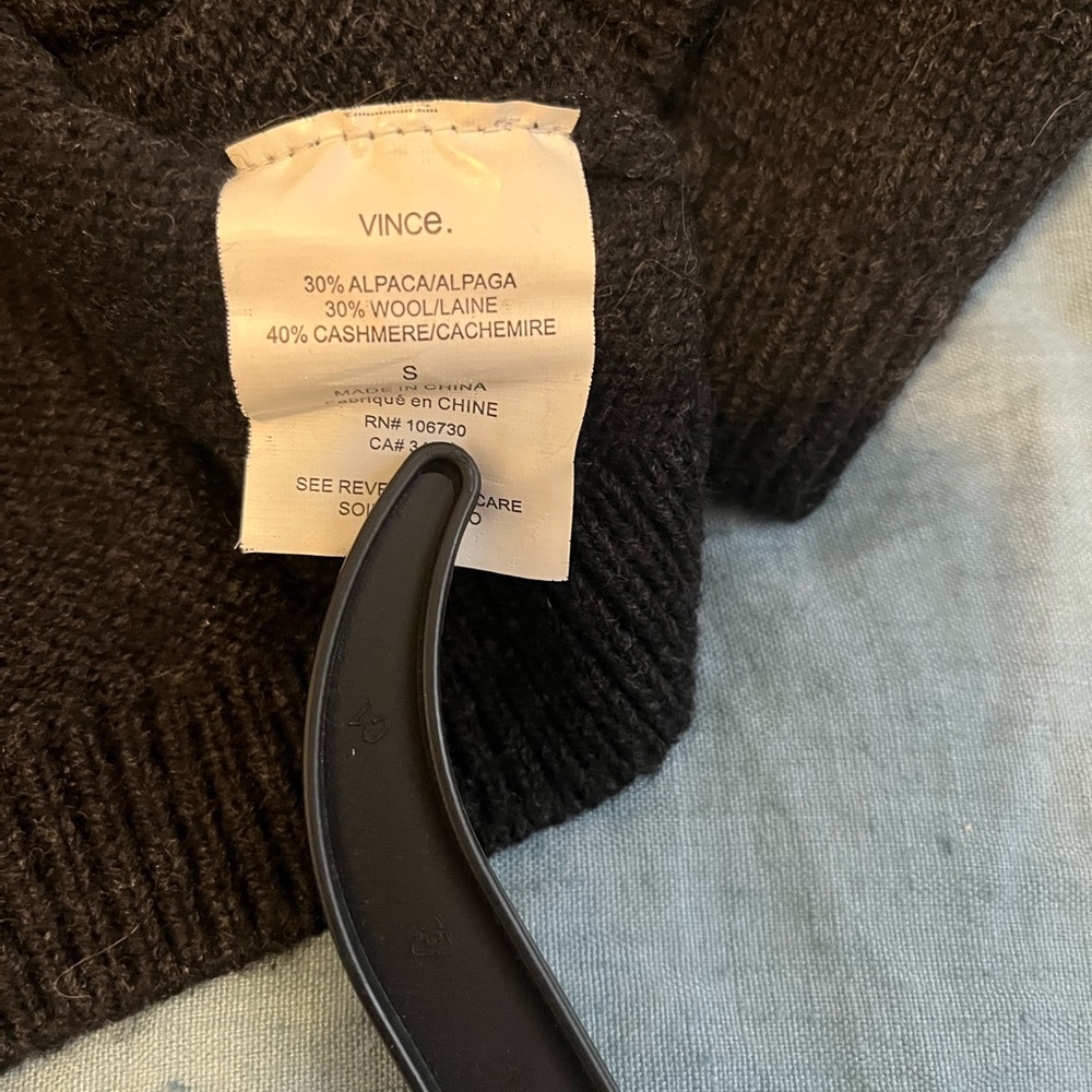 Sweater - Picture 3 of 3